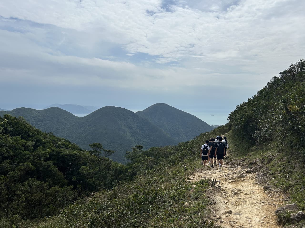 Dragon's Back Trail Hiking Tour – photo 4