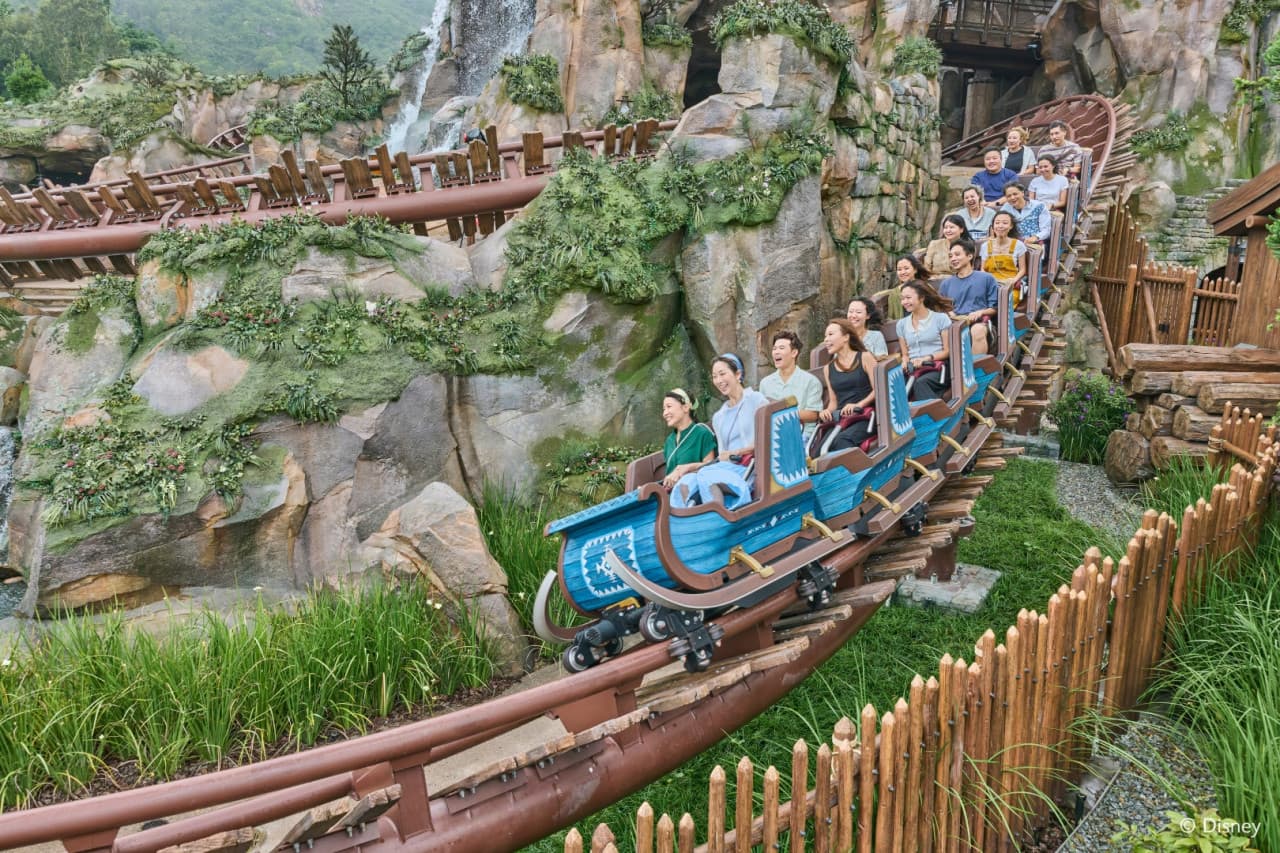 Hong Kong Disneyland Park Ticket – photo 36