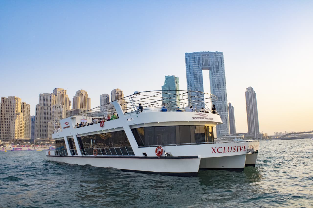 Dubai Marina Sunset or Dinner Cruise with Live Music – photo 7