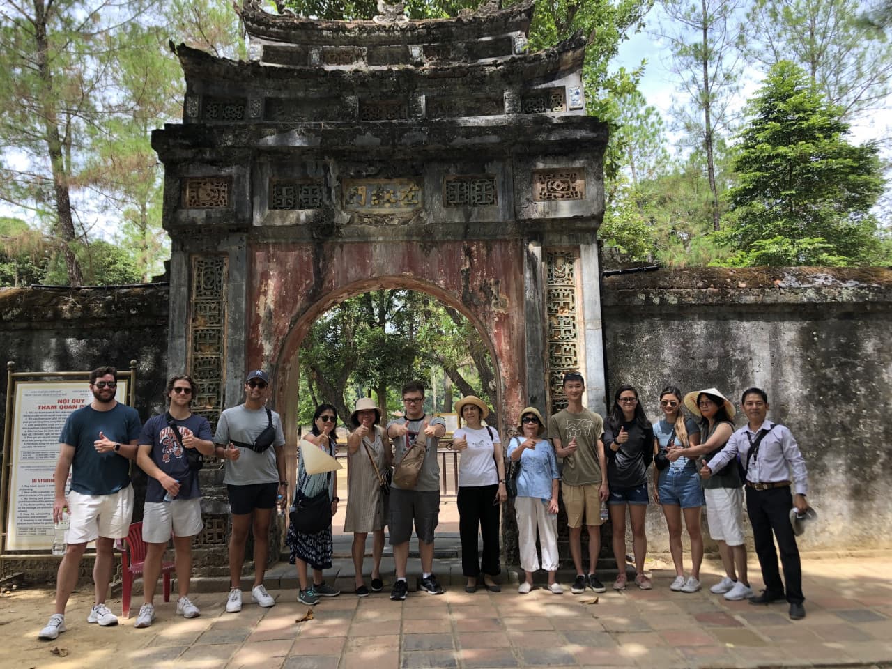 Hue City Tour with Dragon Boat Ride – photo 12