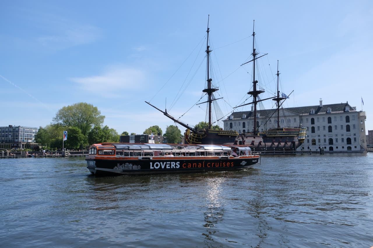 Amsterdam Semi-Open Boat Canal Cruise Ticket – photo 5