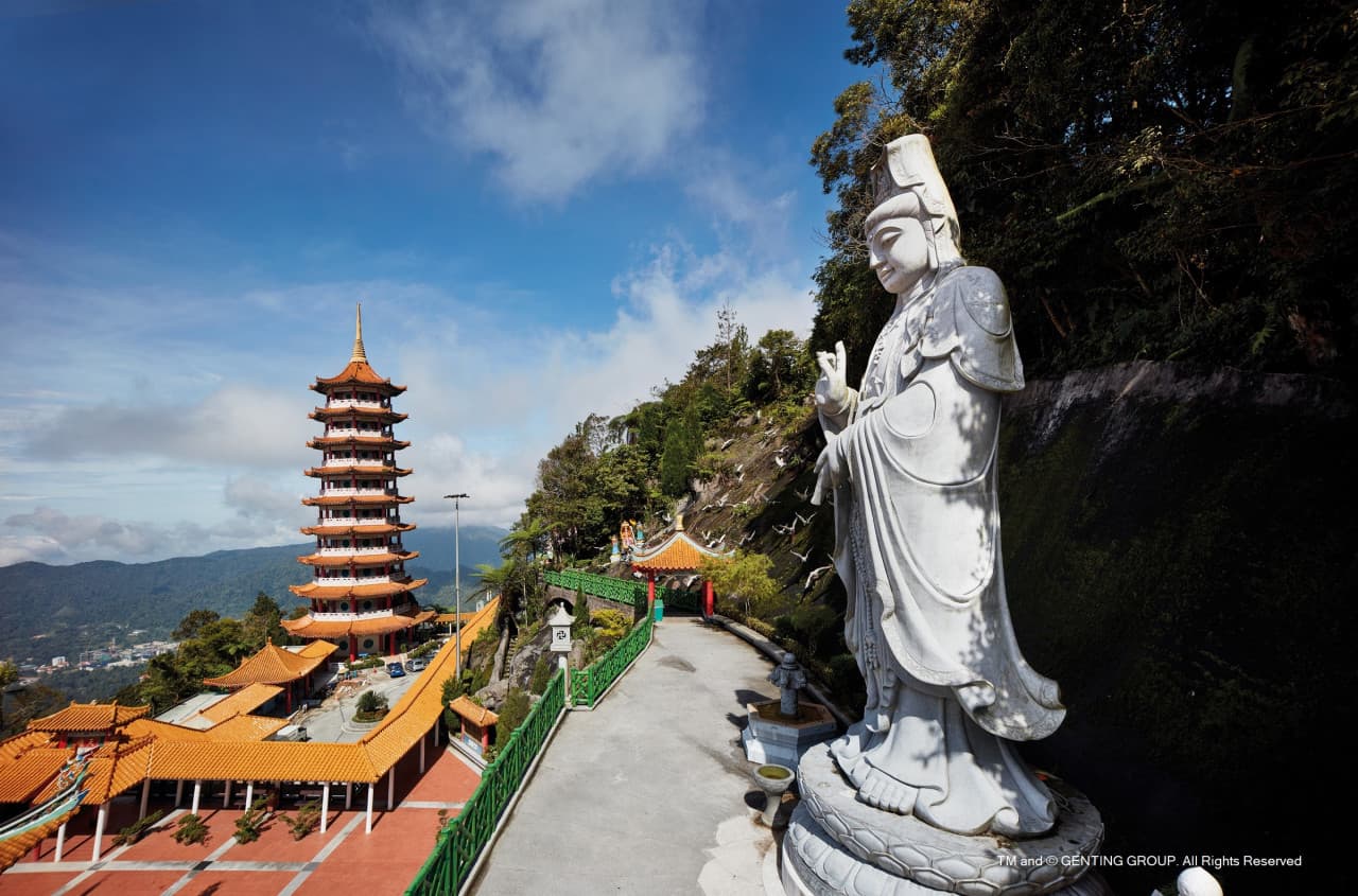 COMBO: Genting Skytropolis + Cable Car Tickets