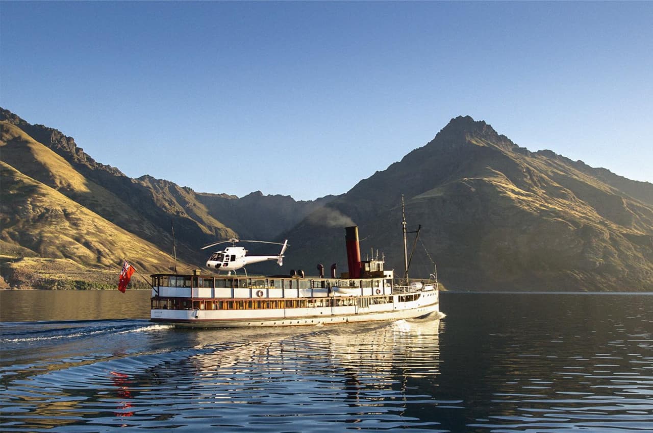 TSS Earnslaw Steamship Cruise – photo 3