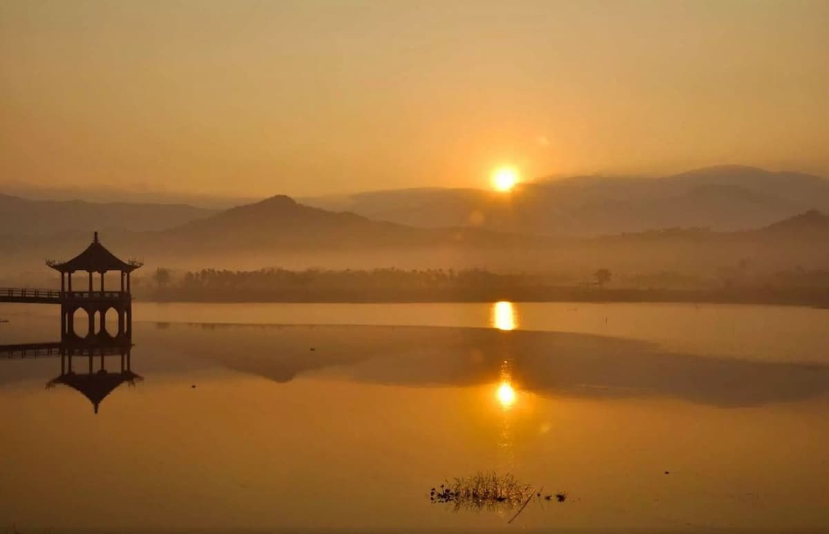 Meinong Folk Village and Aboriginal Park Tour
