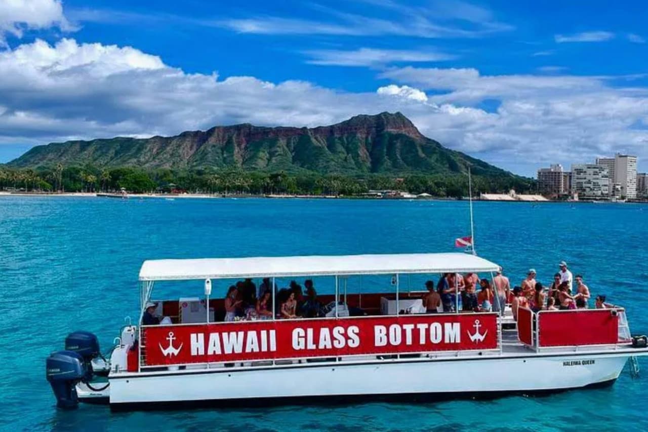 Waikiki: Daytime Glass Bottom Boat Tour – photo 15