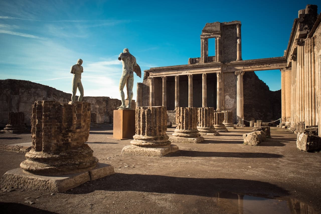 Pompeii & Mount Vesuvius: Entrance + Roundtrip from Rome – photo 2