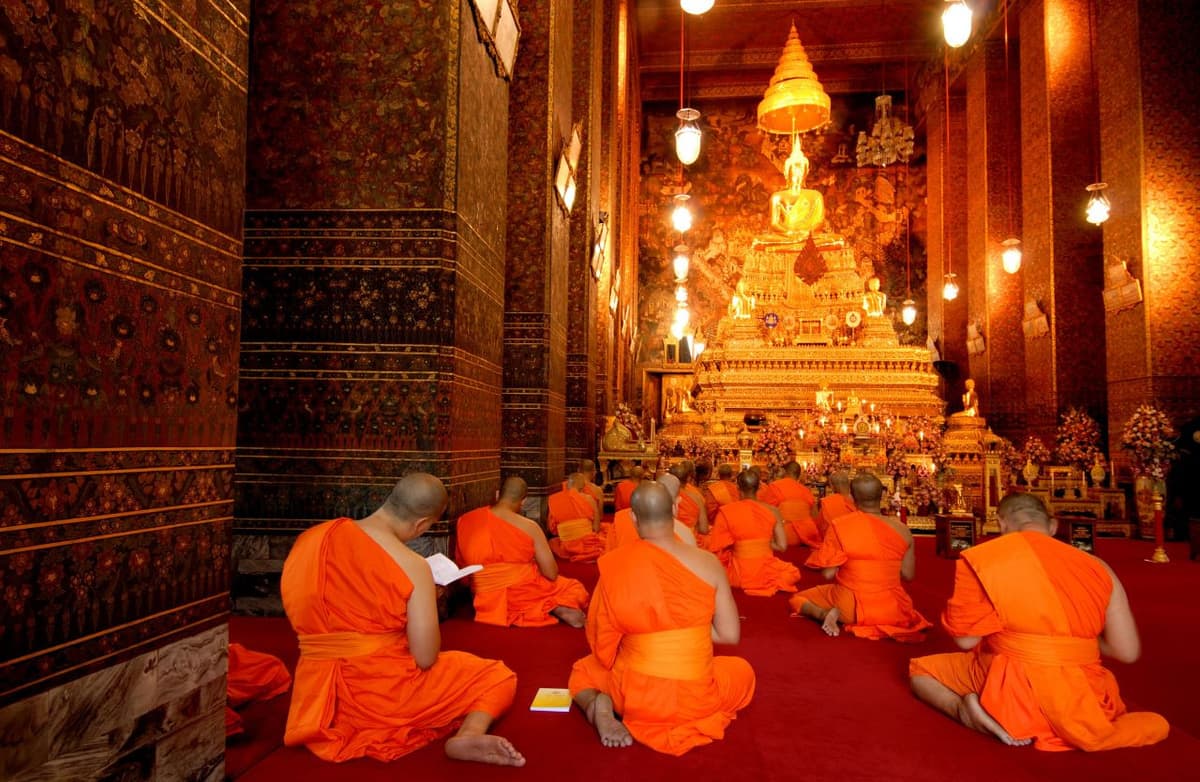 Wat Pho and Wat Arun Walking Tour