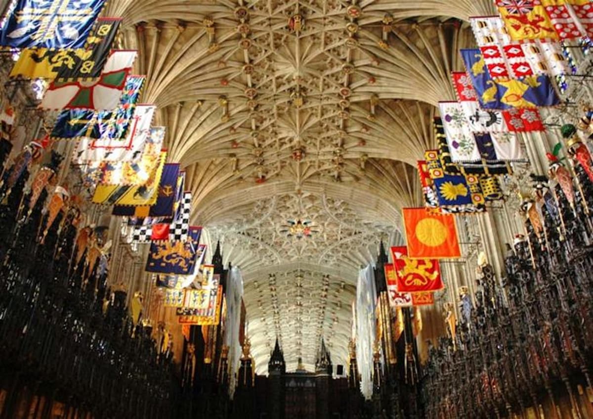 Windsor Castle and Stonehenge Tour from London