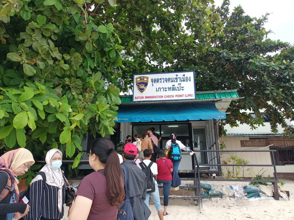 Ferry Ticket between Koh Lipe and Telaga Harbour Langkawi