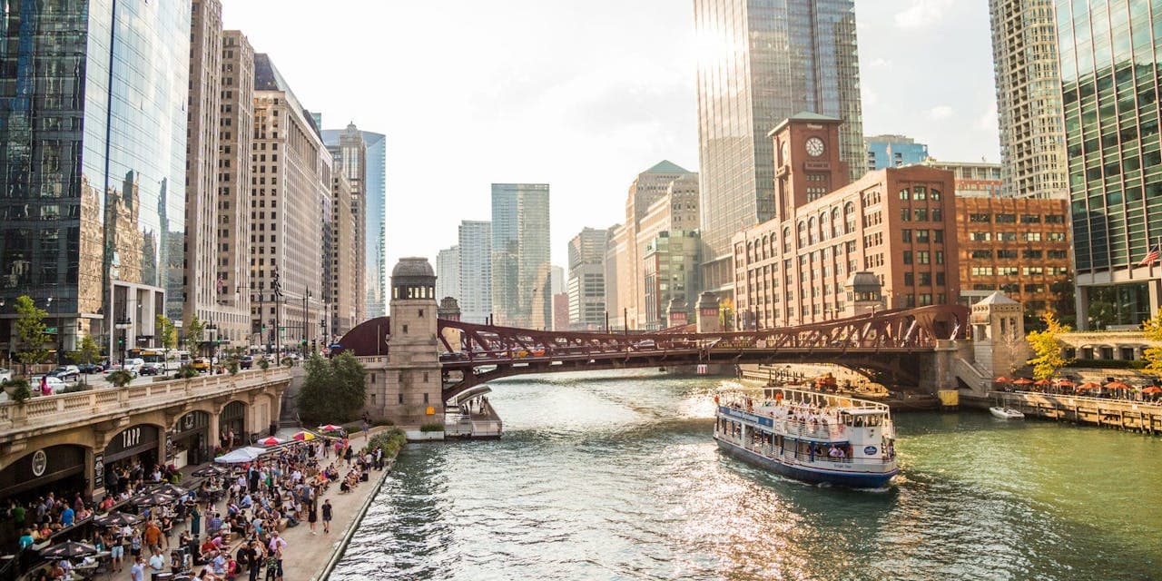 Chicago Architecture River Cruise Ticket – photo 15