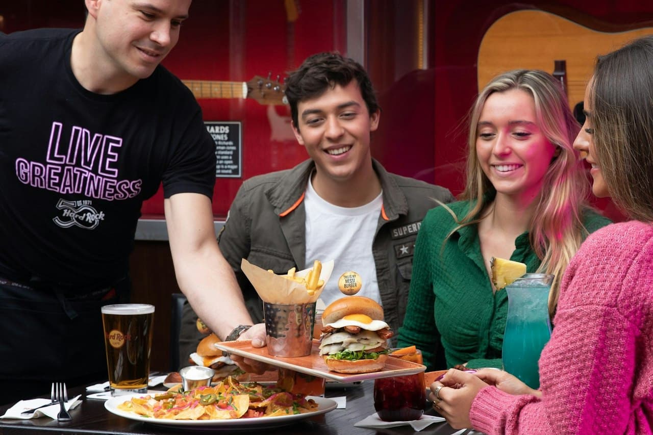 Hard Rock Cafe New York Times Square Dining Experience – photo 15