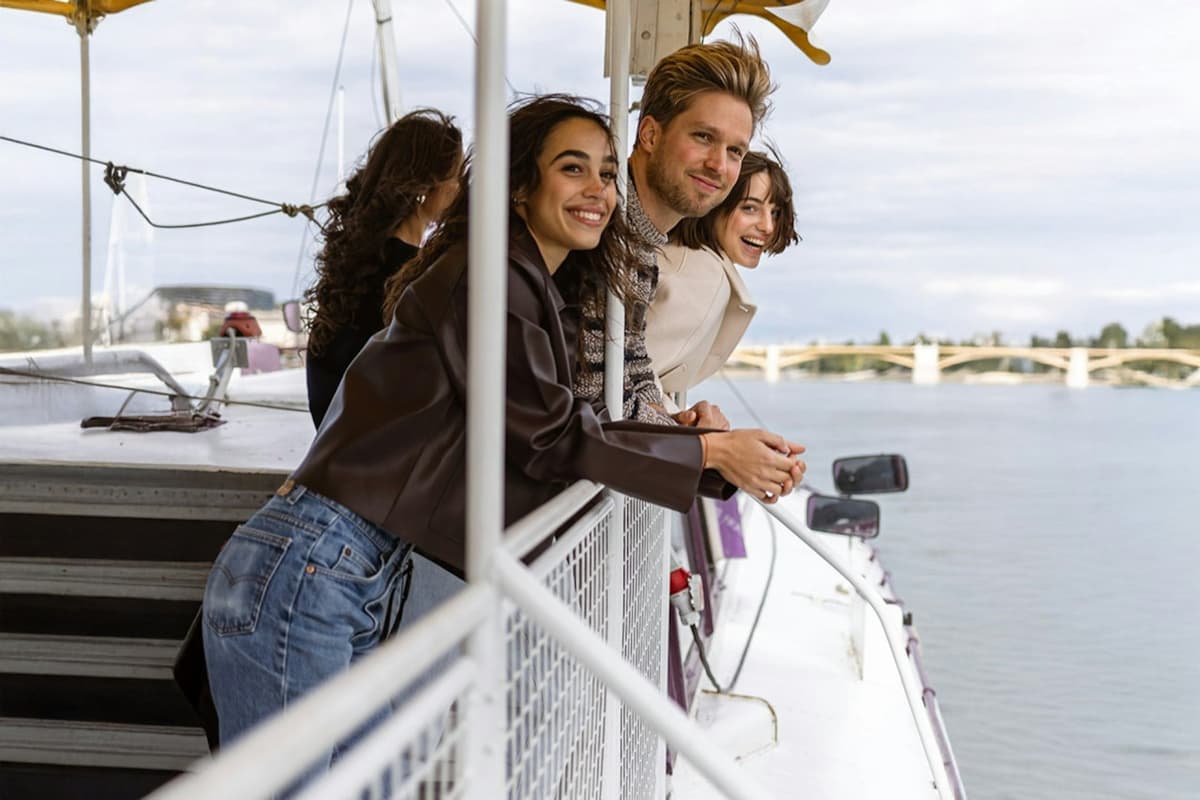 Budapest: Sightseeing Cruise From Pest