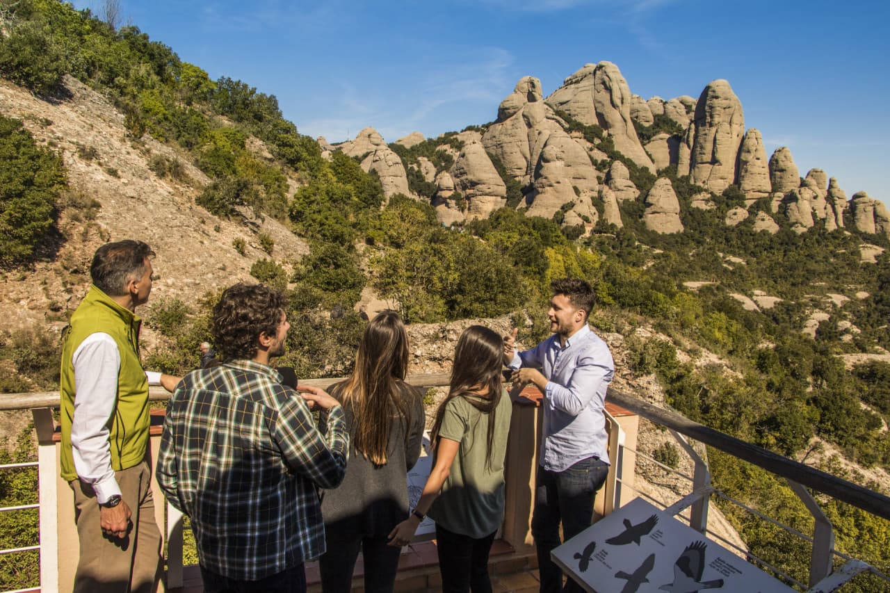 Montserrat, Girona, and Costa Brava Tour from Barcelona – photo 5