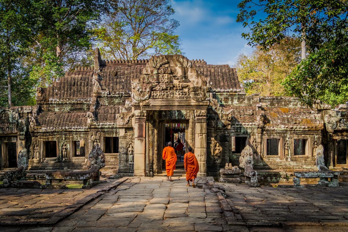 Angkor Archaeological Park and Temples Sunrise Tour