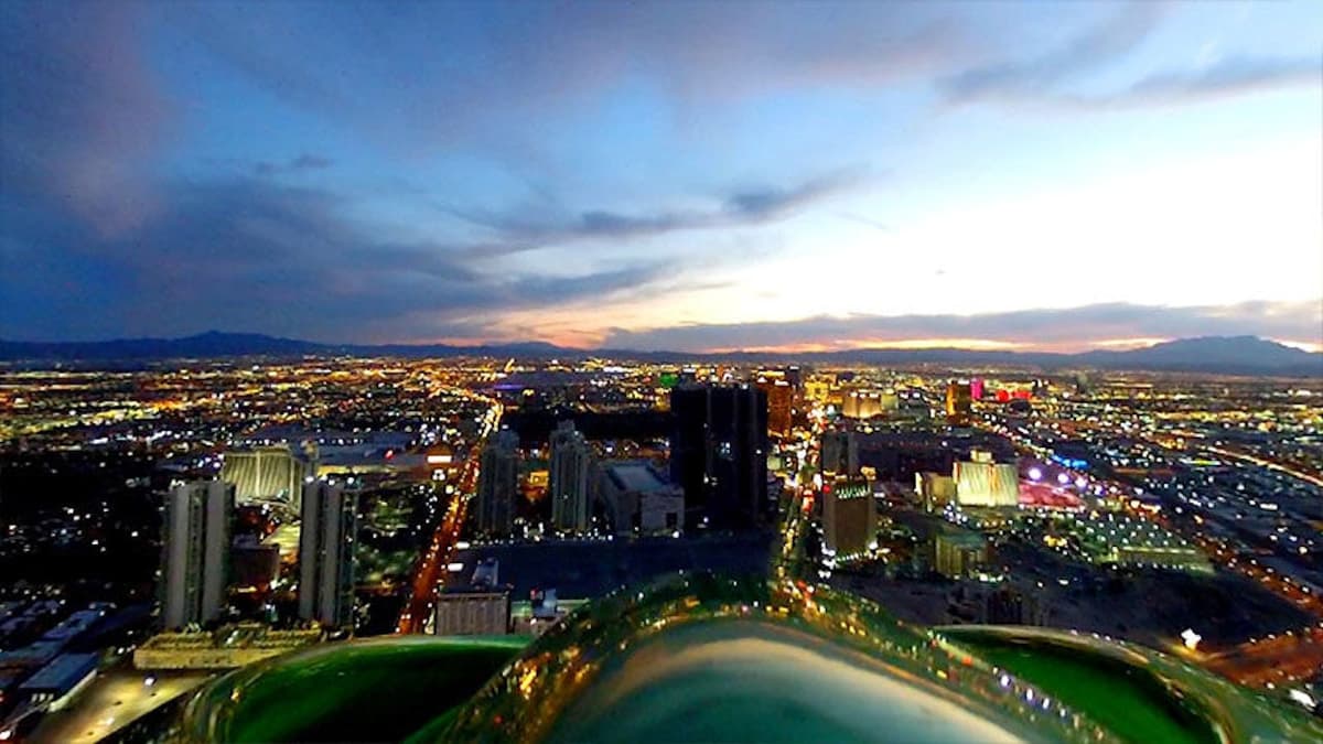 SkyPod, SkyJump, and Thrill Rides at The STRAT Tower