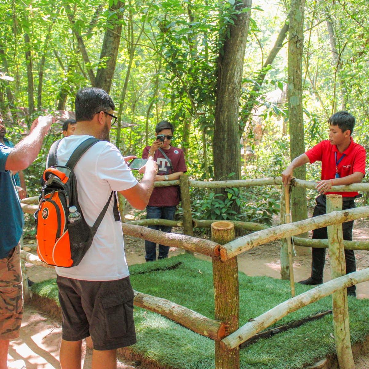 Cu Chi Tunnels and Mekong Delta Full-Day Tour from Ho Chi Minh