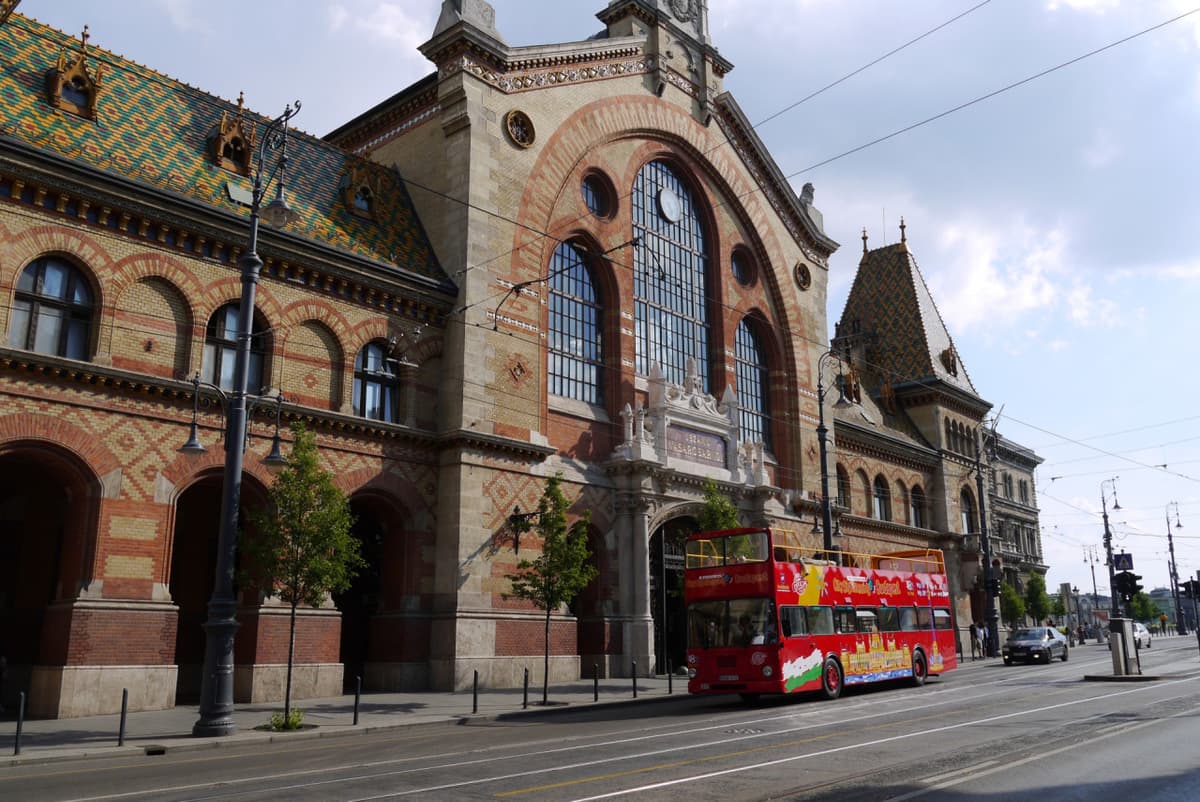 City Sightseeing Budapest Hop-on Hop-off Bus Tour