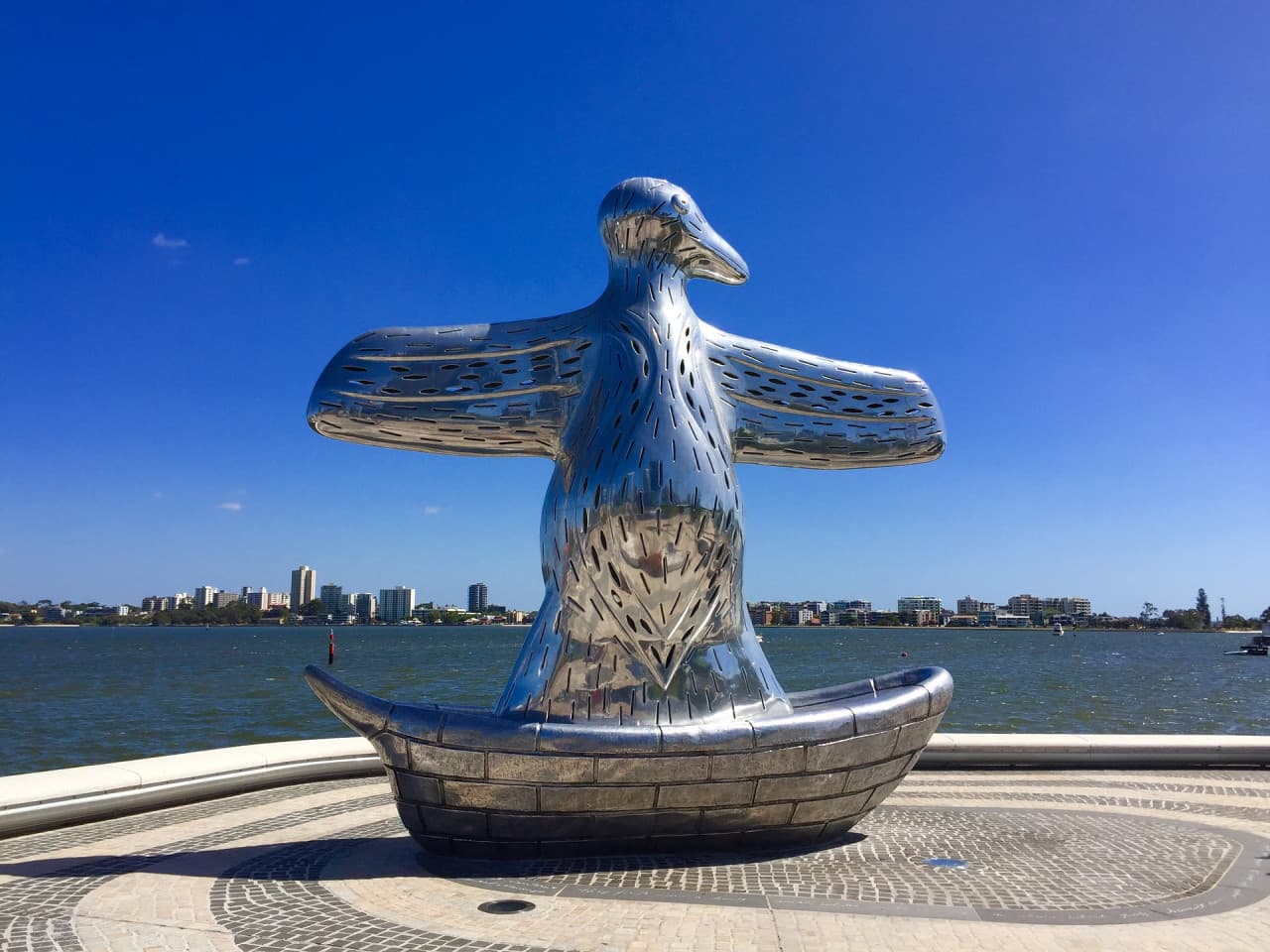 Elizabeth Quay and Perth City Walking Tour