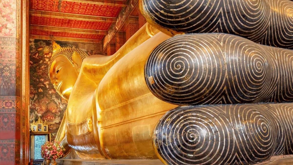 Wat Pho and Wat Arun Walking Tour