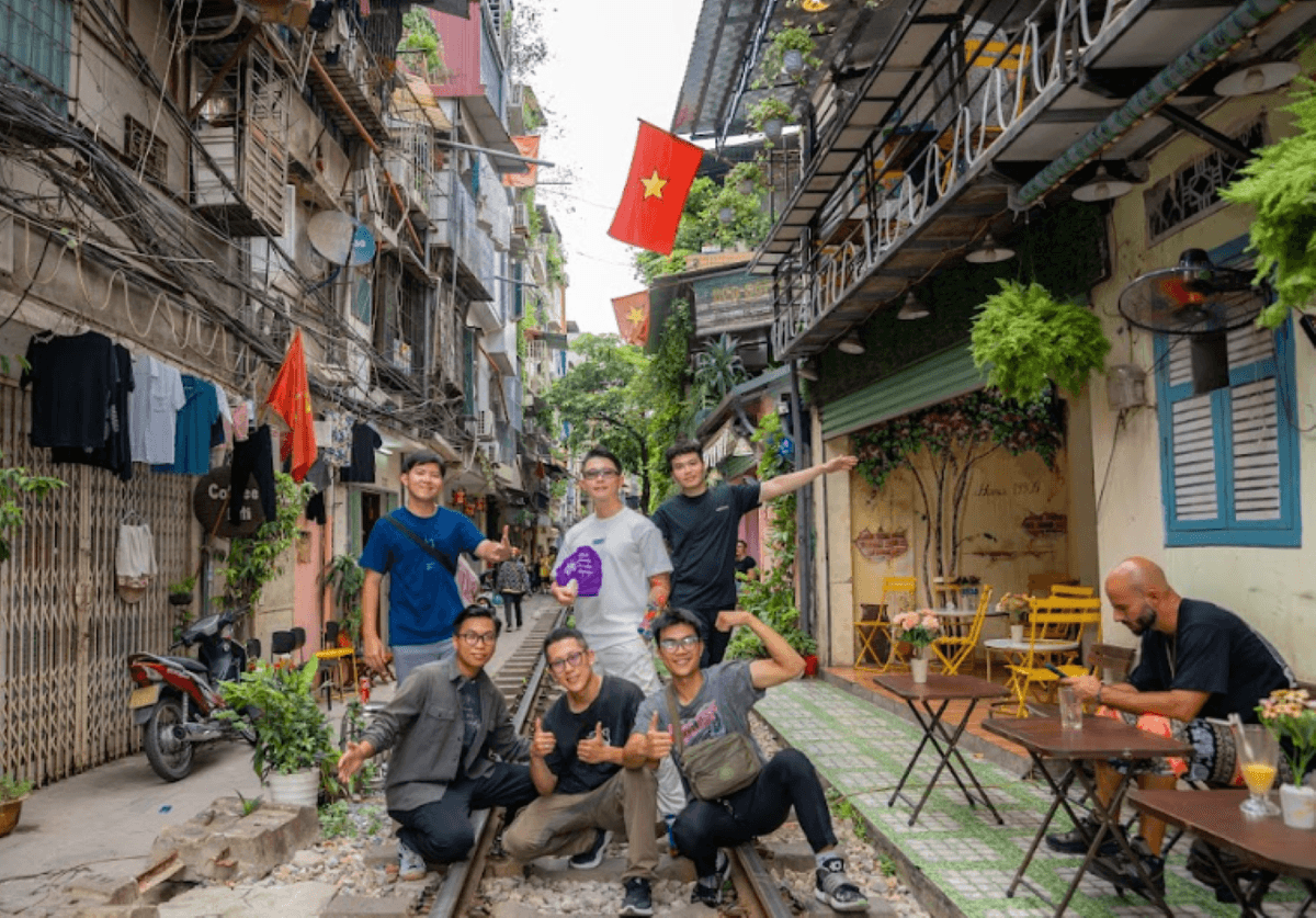 Hanoi Old Quarter Street Food Walking Tour