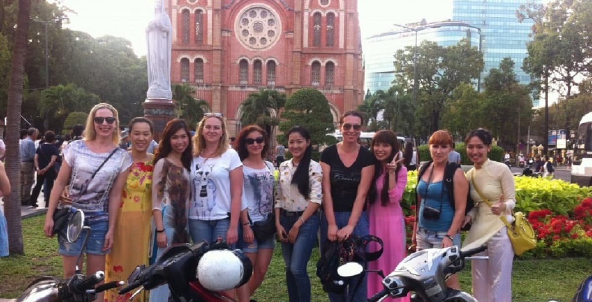 Ho Chi Minh City Food Tour by Motorbike