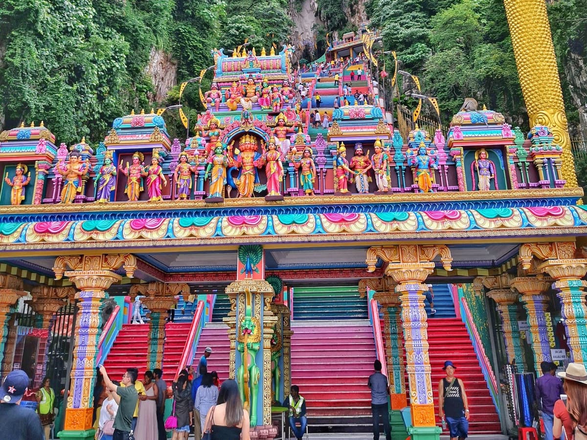 Genting Highlands and Batu Caves Full-Day Tour from Kuala Lumpur