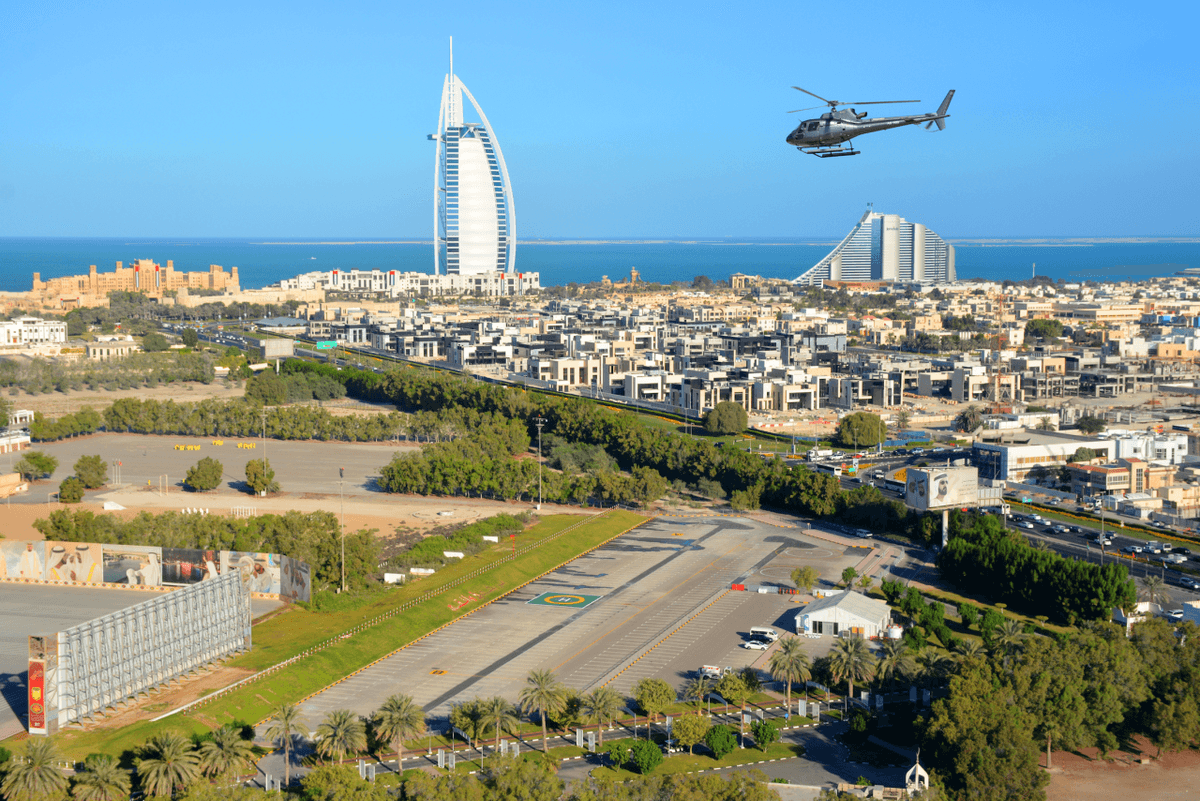 Dubai Helicopter Tour by HeliDubai