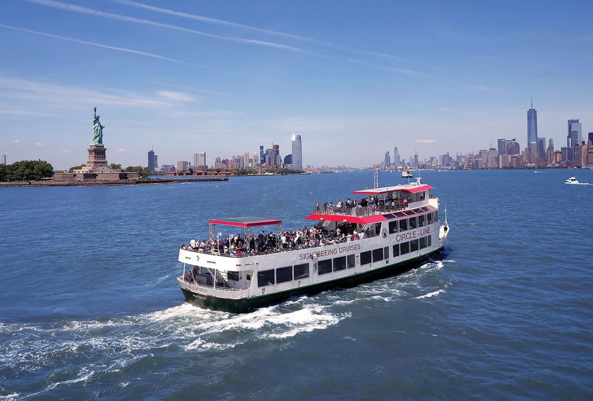 Official Circle Line Cruises, Midtown NYC: Reserved Straight-to-Board Ticket
