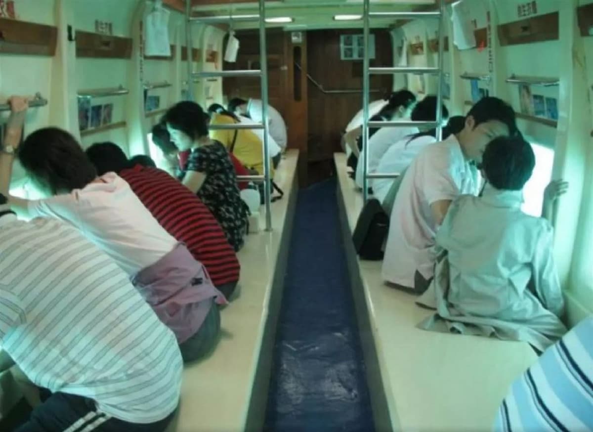 Kenting Houbihu Semi-Submarine Experience