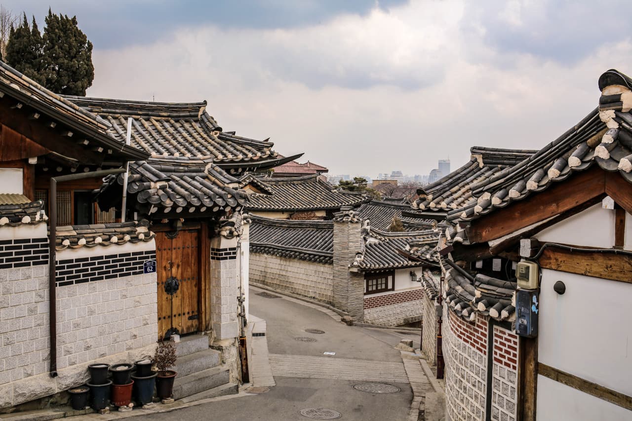 Gyeongbokgung Palace and Seoul City Tour