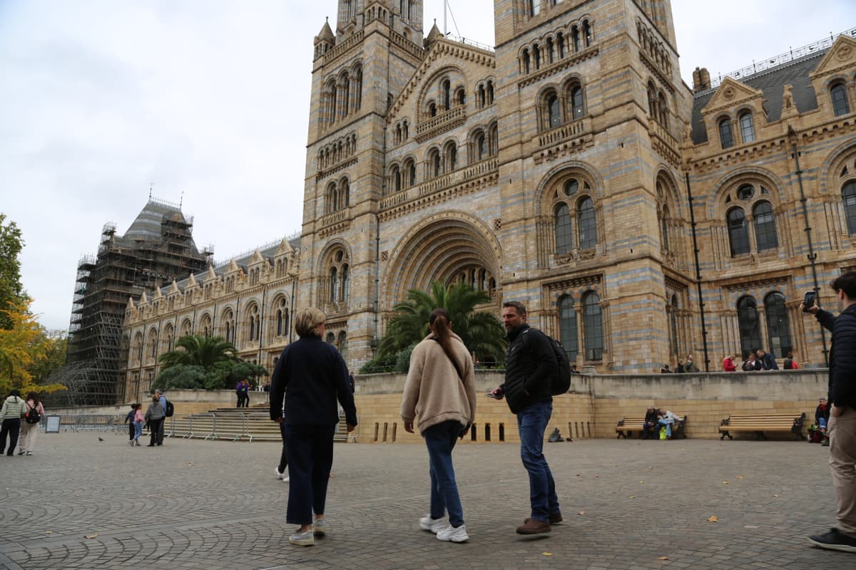 Natural History Museum Tour with English-Speaking Guide