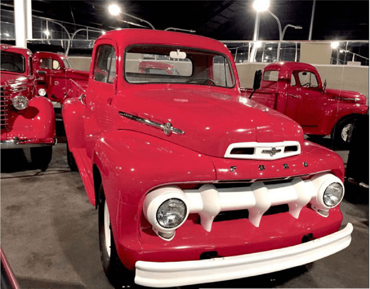 Emirates National Auto Museum