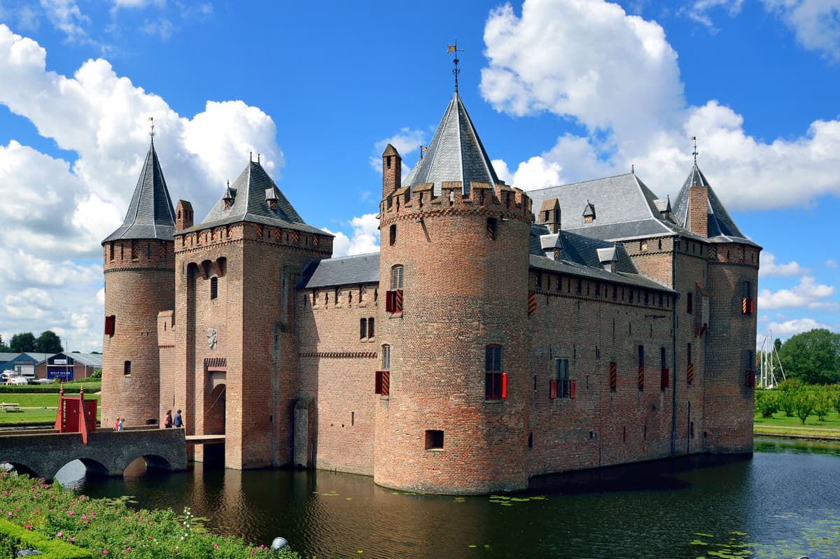 Go City Amsterdam Explorer Pass: Save up to 50% on Attractions