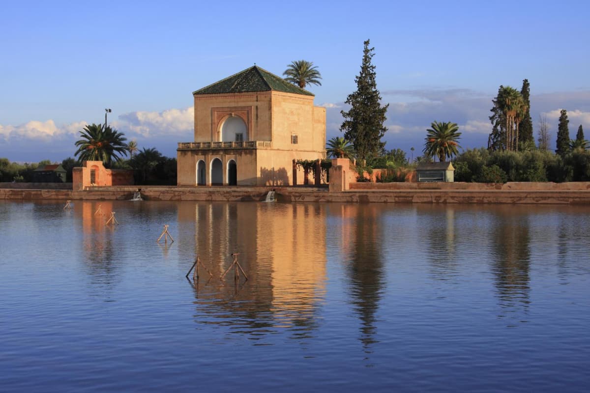 Marrakech Tour: Koutoubia Mosque, El Bahia Palace, Menara Gardens, Djemaa El Fna Square