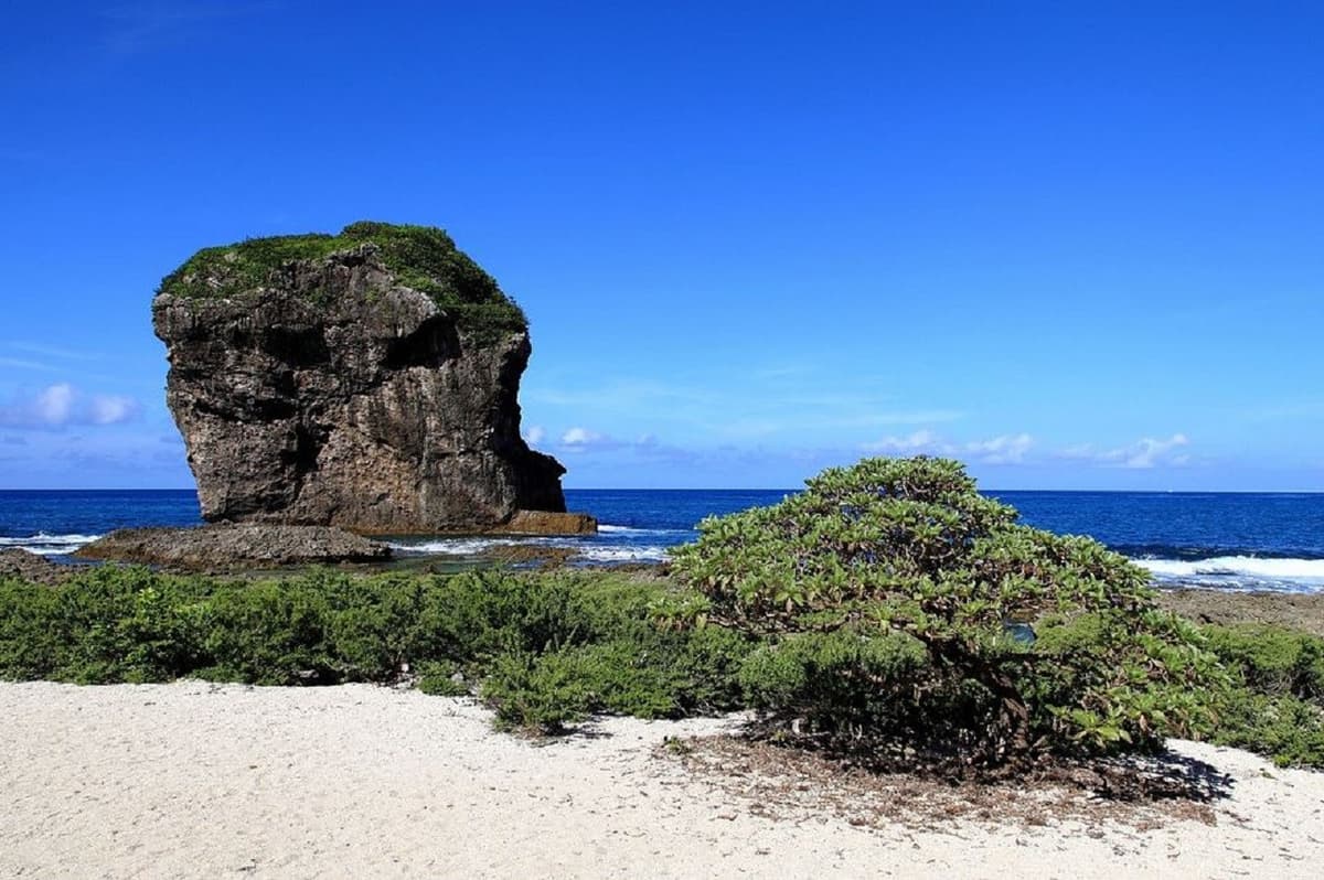 Kenting Eluanbi Park Tour