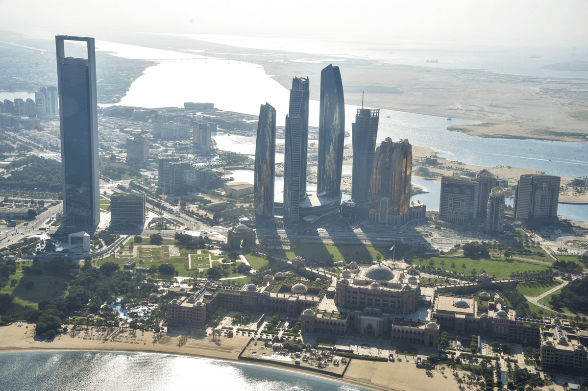Abu Dhabi Helicopter Tour