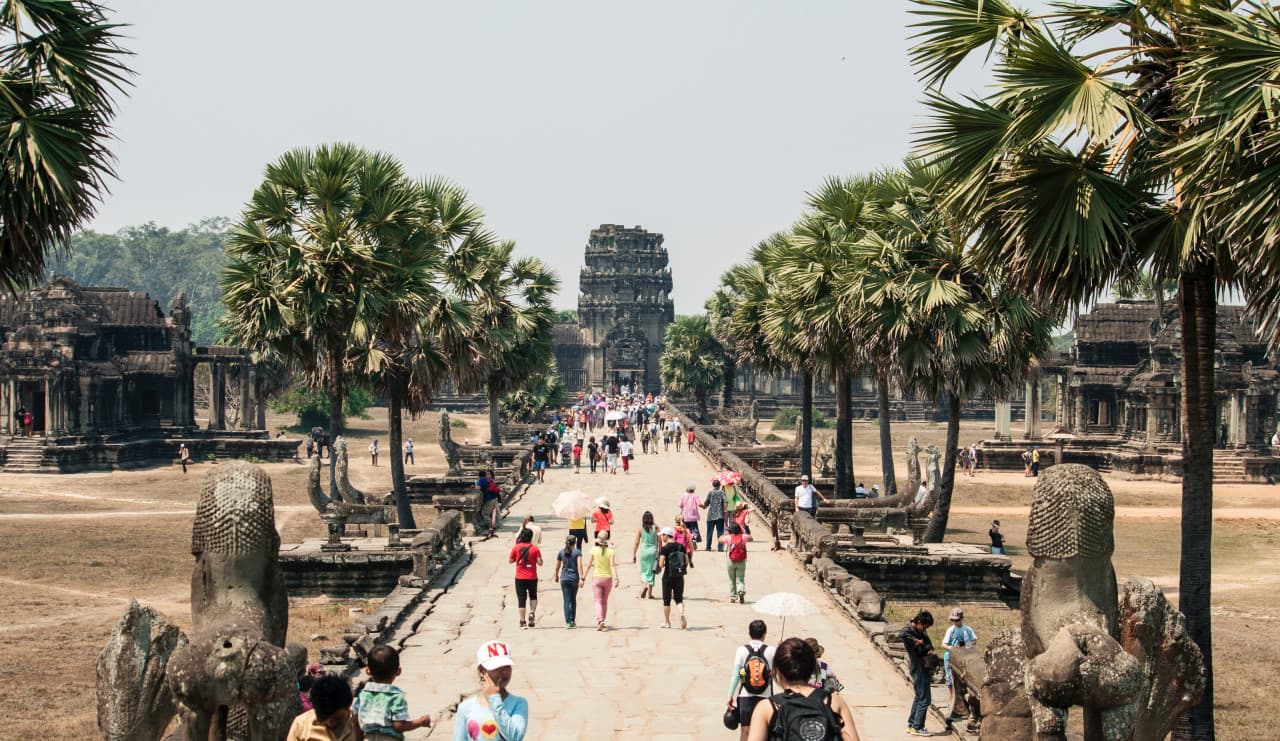 Angkor Archaeological Park and Temples Sunrise Tour – photo 2