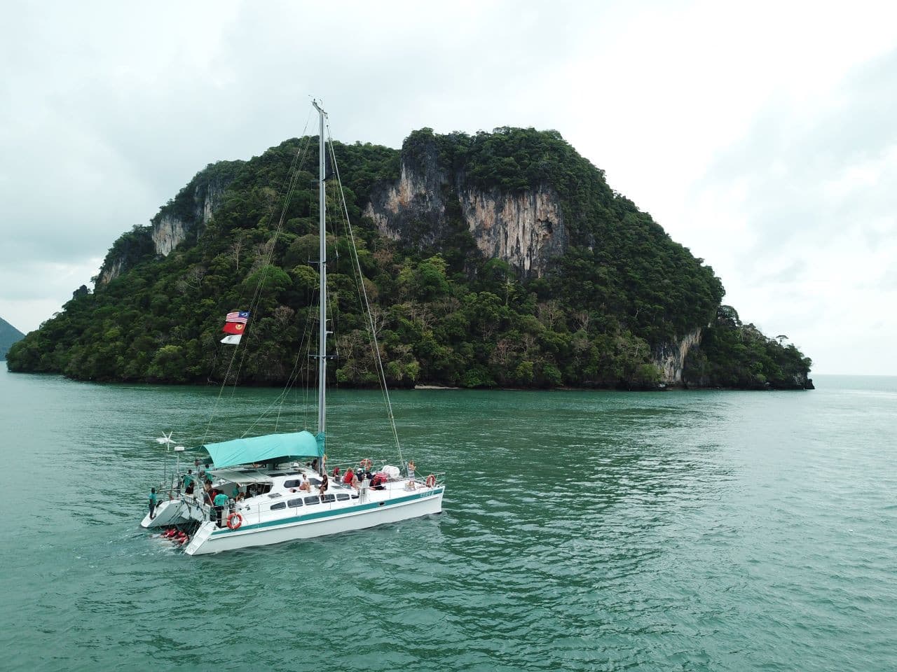 Premium Langkawi Sunset and Day Cruises by Crystal Yacht – photo 2
