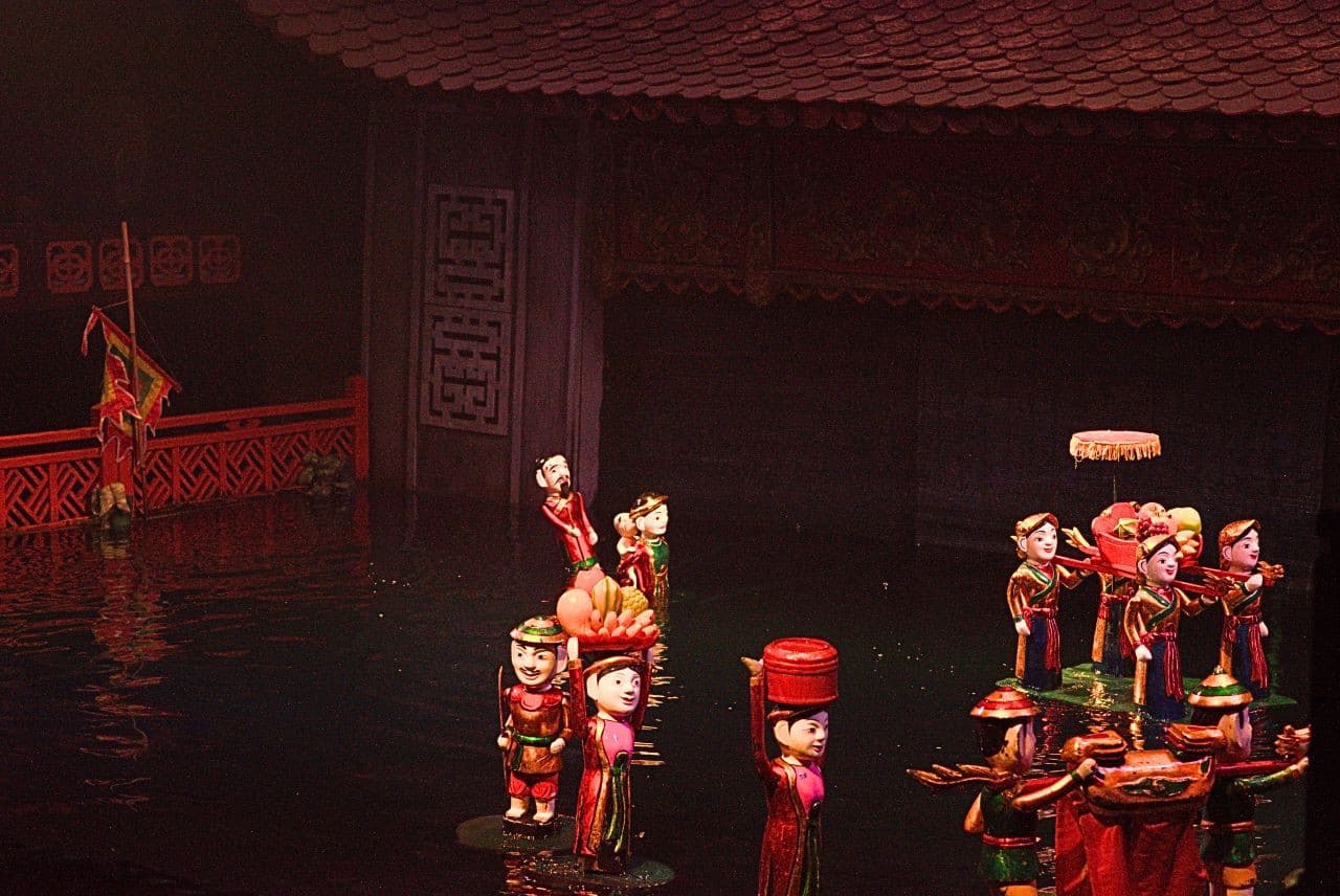 Hanoi Street Food Walking Tour and Water Puppet Show
