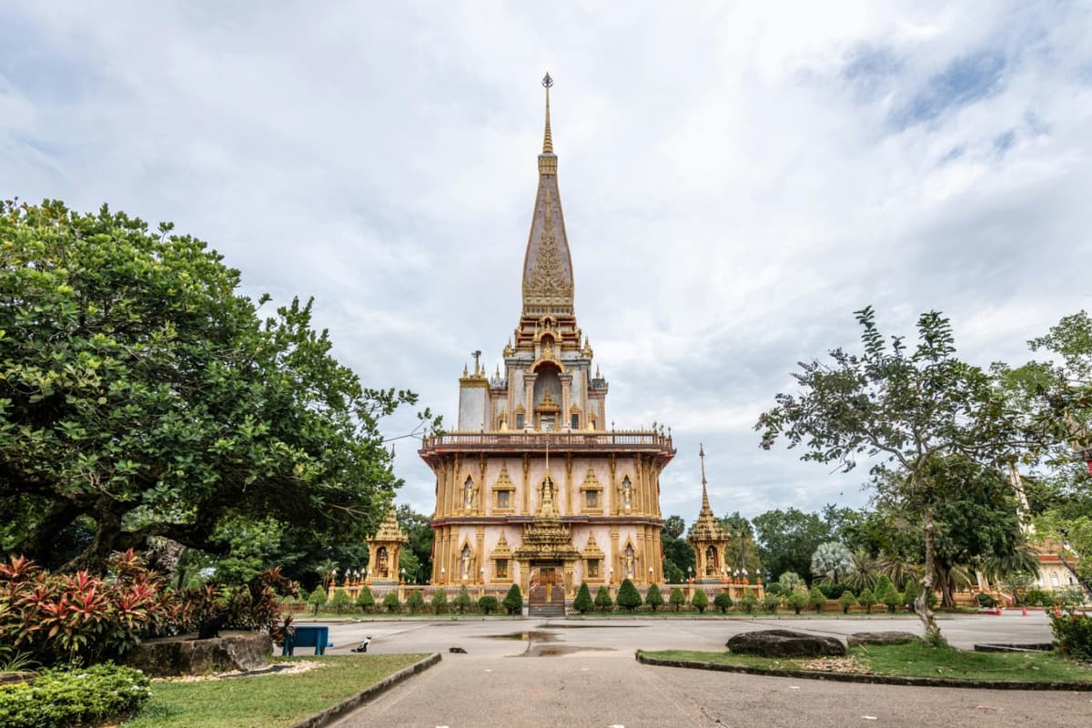 Phuket City Half-Day Tour: Wat Chalong, Big Buddha, Karon Viewpoint, Old Phuket Town