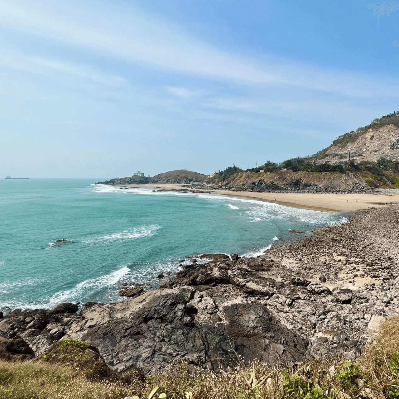 Vung Tau Full-Day Tour from Ho Chi Minh: Thuy Van Beach, Jesus Christ Statue, Thang Tam Temple – photo 14