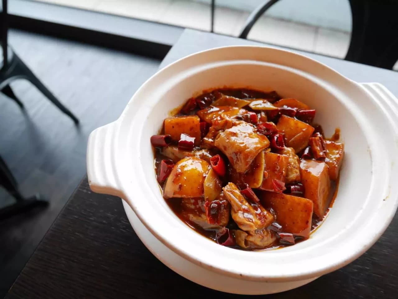KiKi Sichuan Restaurant Xinyi Branch Dining Experience