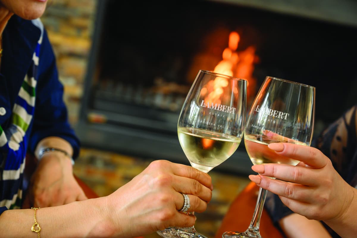 Barossa Valley Wineries and Hahndorf Tour