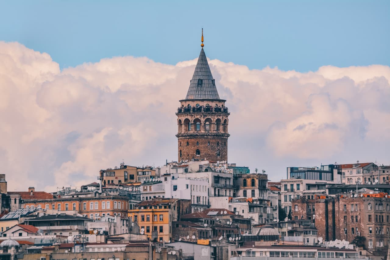 Galata Walking Tour with Galata Tower Admission