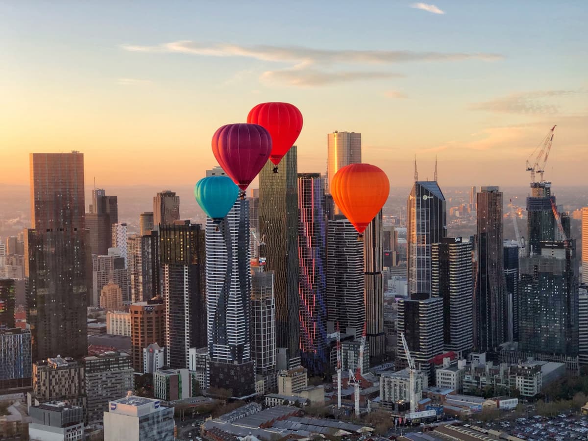 Sunrise Hot Air Balloon Flight over Melbourne with Photos