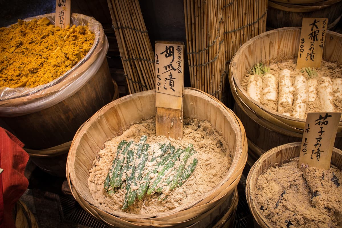 Kyoto Nishiki Market Food Tour