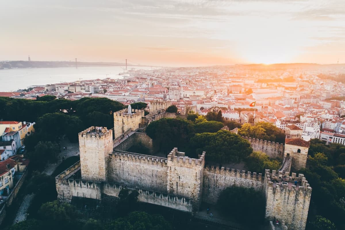 Lisbon Hop-on Hop-off Bus Tour