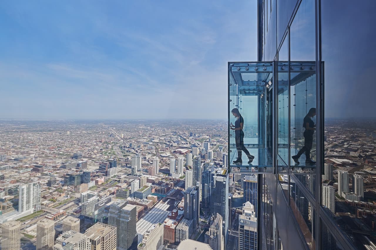 Skydeck Chicago and The Ledge Ticket – photo 13