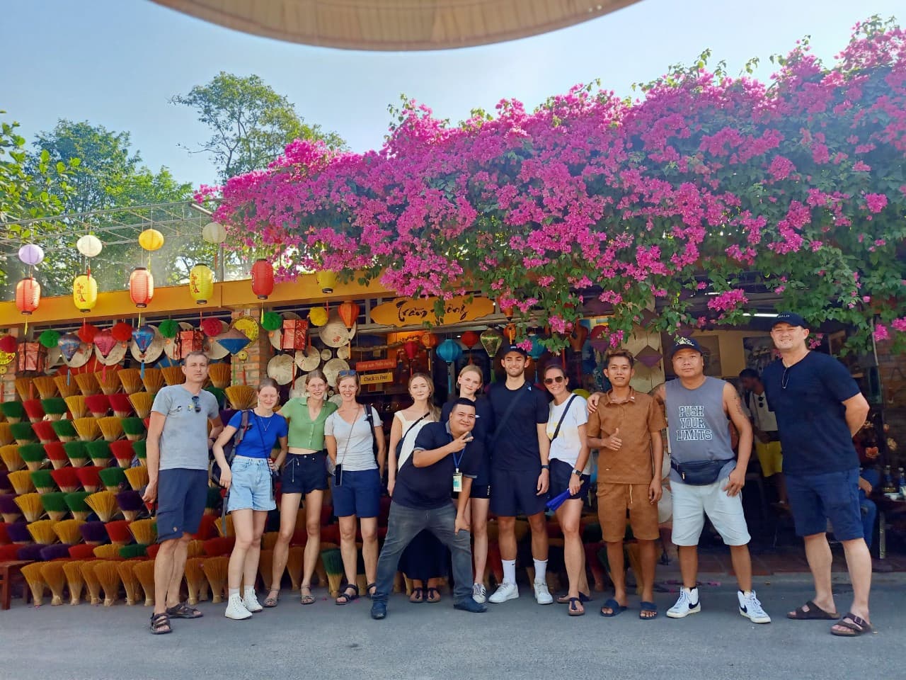 Hue City Tour with Dragon Boat Ride – photo 9