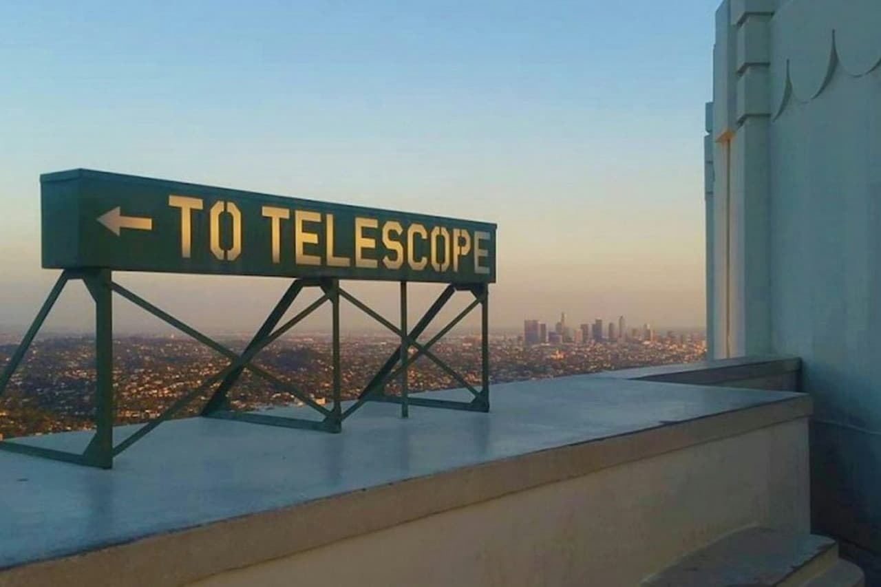 Griffith Observatory: Guided Tour + Planetarium Show Ticket